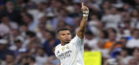 Mbappé acepta la presión de 'dar lo mejor de sí' al alcanzar los 50 goles con el Real Madrid
