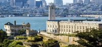 La Oficina Federal de Prisiones de EEUU tiene muchos problemas. Ahora reabrir Alcatraz es uno más