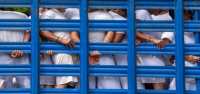 La liberación prevista por El Salvador de algunos presos no satisface las necesidades de muchas familias.