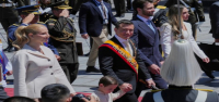 El presidente de Ecuador elogia los esfuerzos contra el crimen respaldados por Estados Unidos y promete seguir persiguiendo a los delincuentes.