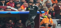Alisson se perderá los partidos de Brasil por lesión en Liverpool mientras Slot insinúa un nuevo enfoque