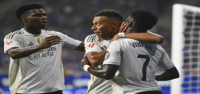 Mbappé marca dos goles en la victoria del Real Madrid por 3-0 al Oviedo y mantiene un inicio perfecto en La Liga