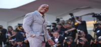 Aumenta la expectación por el Oscar para el papel de Dwayne Johnson como Mark Kerr en 'The Smashing Machine'