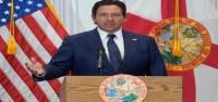 Florida gana fallo clave que le permite aplicar restricciones de redes sociales a menores de edad