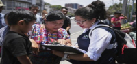 Juez le prohíbe al gobierno de Trump deportar de inmediato a niños guatemaltecos