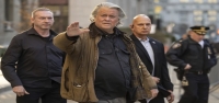 Aplazan hasta febrero juicio contra Steve Bannon por fraude en donaciones para muro fronterizo