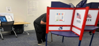 Comienza la votación anticipada en las elecciones de mitad de mandato en Estados Unidos, que podrían cambiar el control del Congreso.