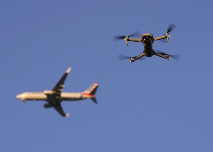 Aviones drones