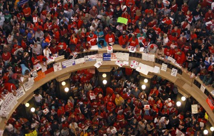 Retirada legisladores